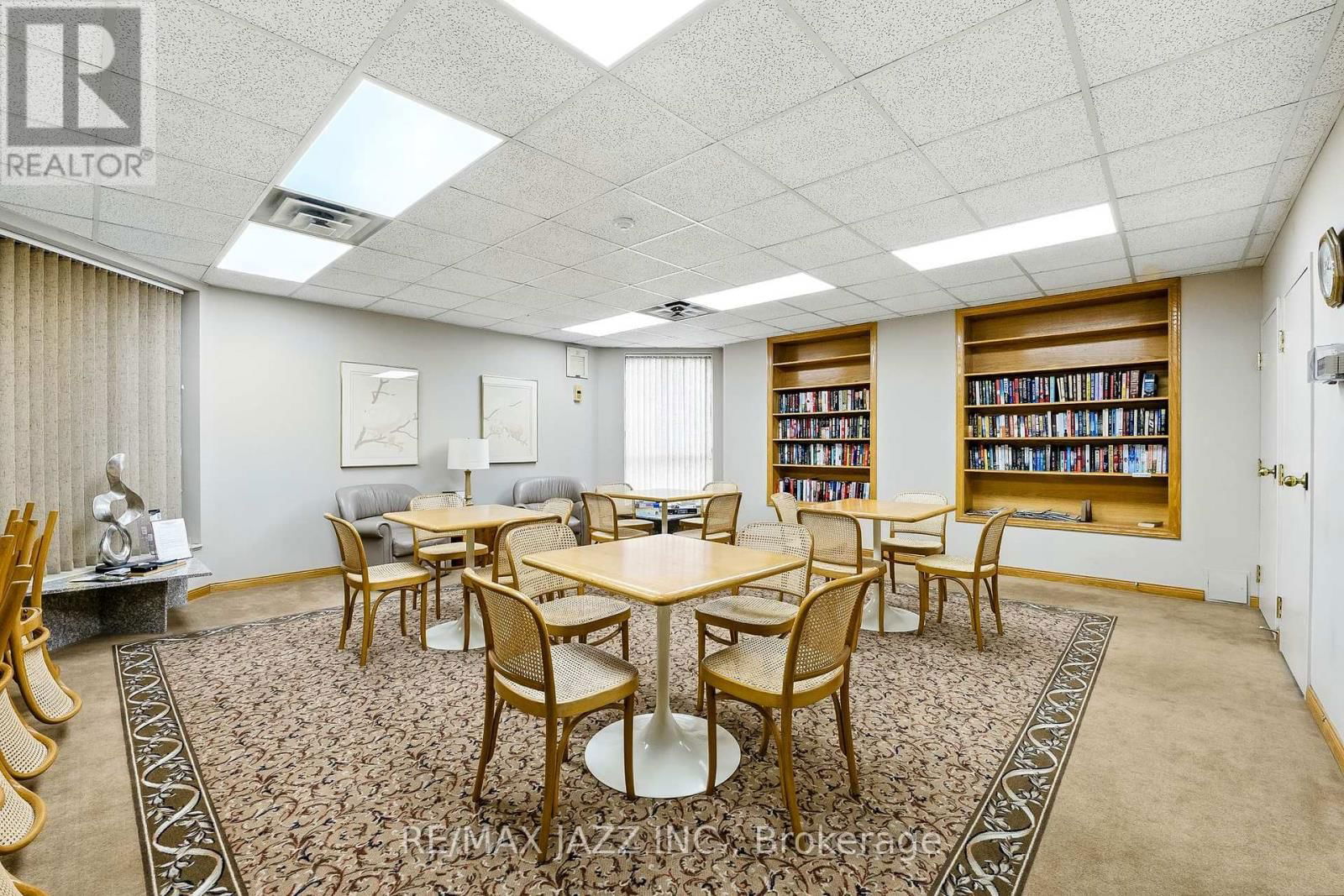 404 - 900 WILSON ROAD NORTH Image 37
