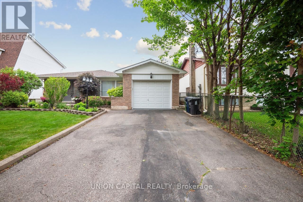 107 WHITE HEATHER BOULEVARD Image 2