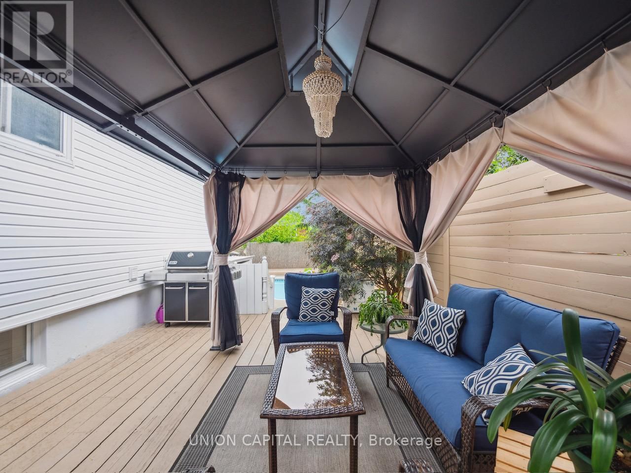 107 WHITE HEATHER BOULEVARD Image 27