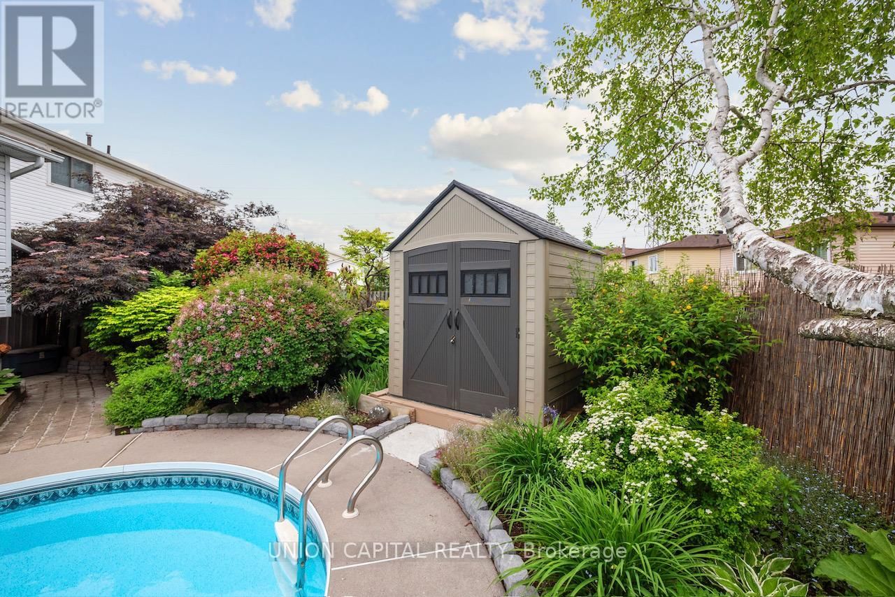 107 WHITE HEATHER BOULEVARD Image 31