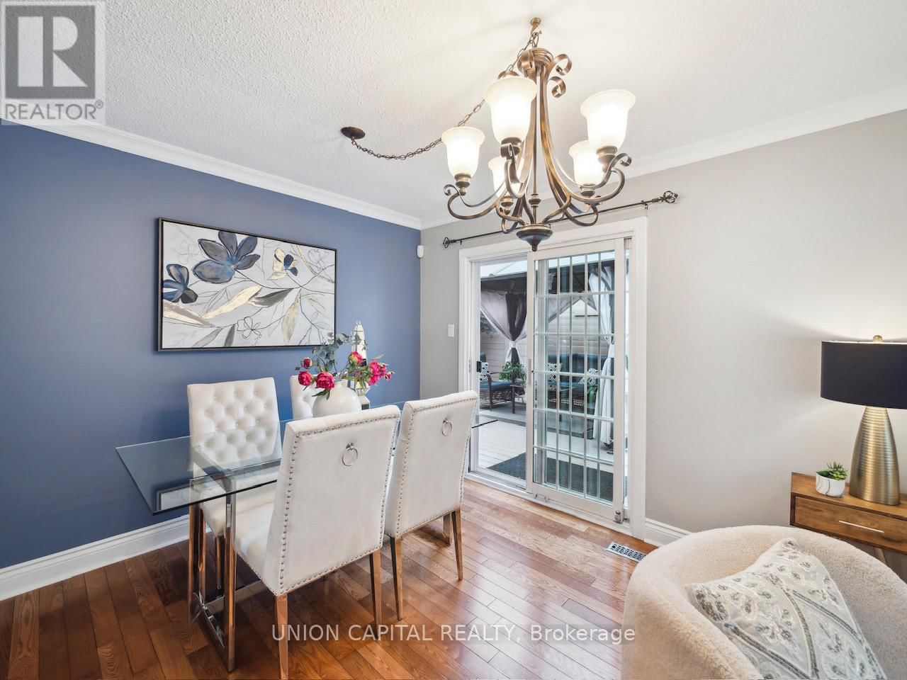 107 WHITE HEATHER BOULEVARD Image 8