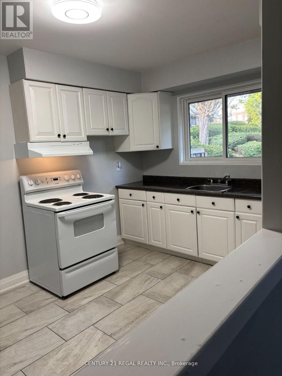 17 - 506 NORMANDY STREET Image 2
