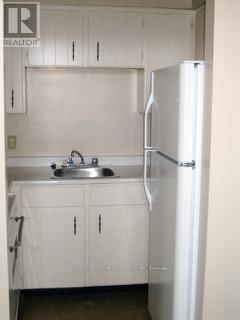 210 QUEEN STREET Image 14