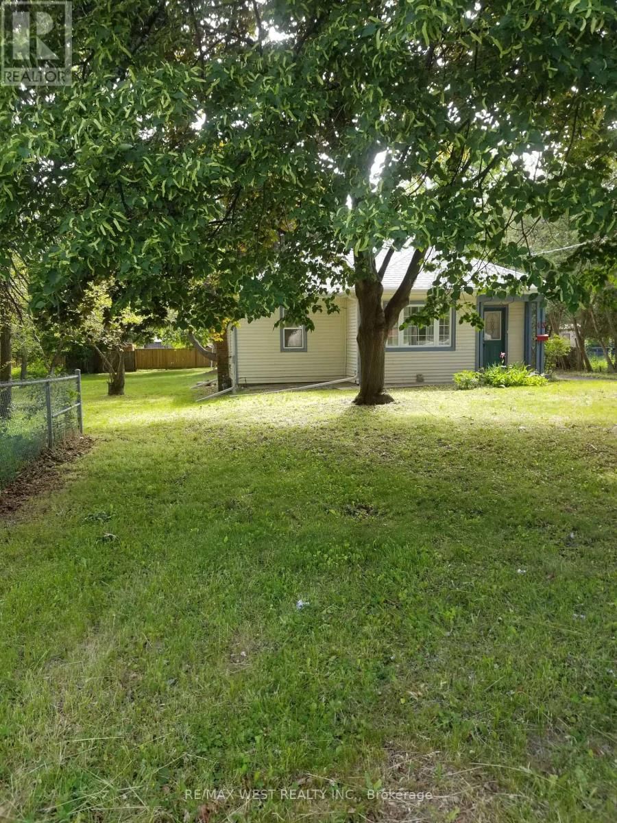 43 BEACHELL  (MAIN) STREET Image 2