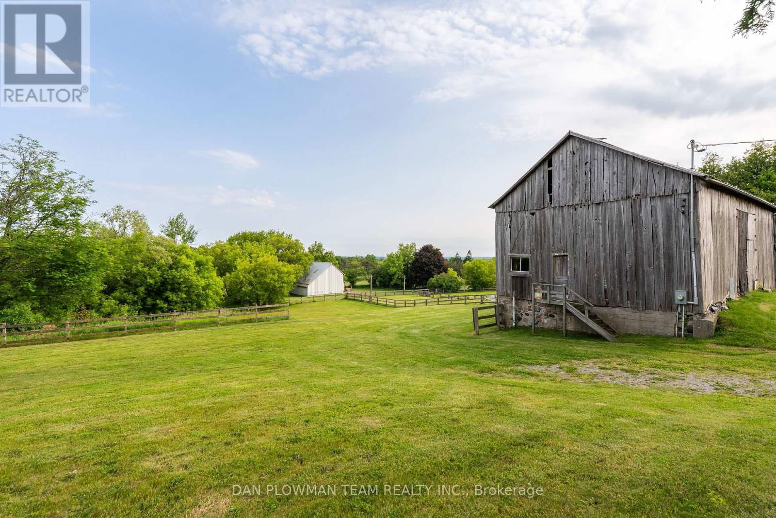 2983 CONCESSION RD 8 ROAD Image 38