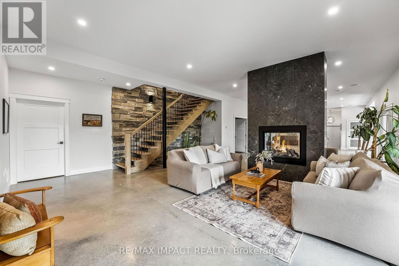 2132 NEWTONVILLE ROAD Image 22
