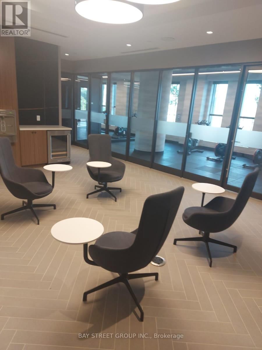 602 - 2550 SIMCOE STREET NORTH Image 11