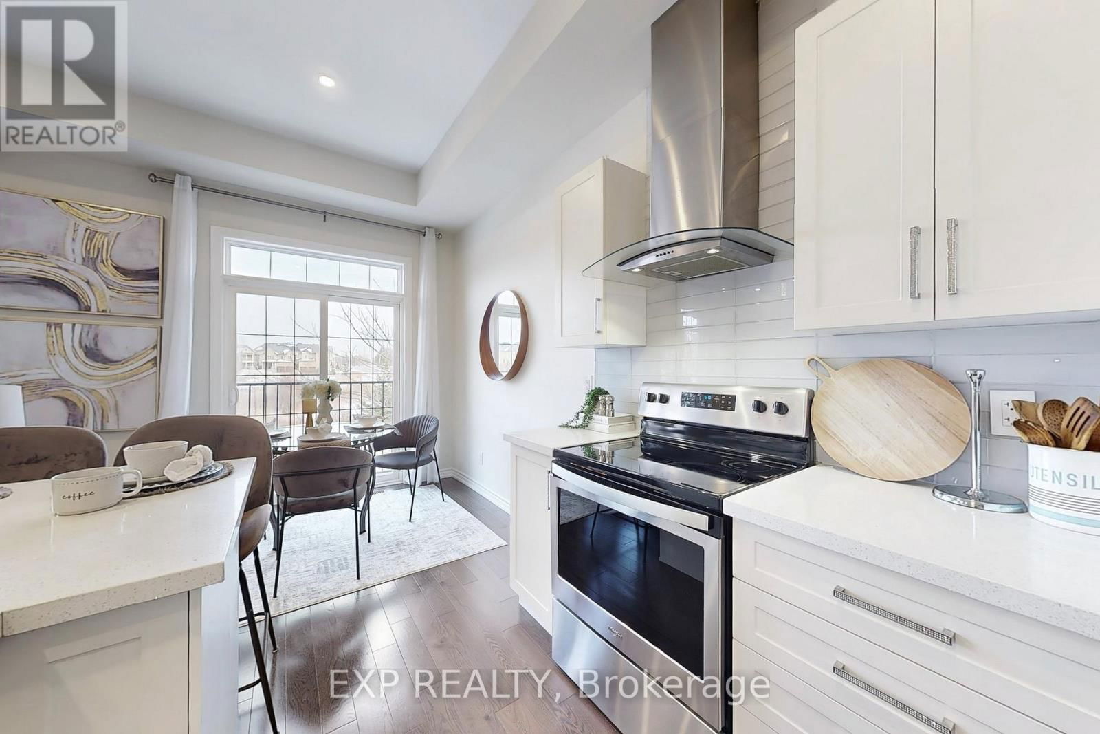 13 SEAGRAVE LANE Image 12
