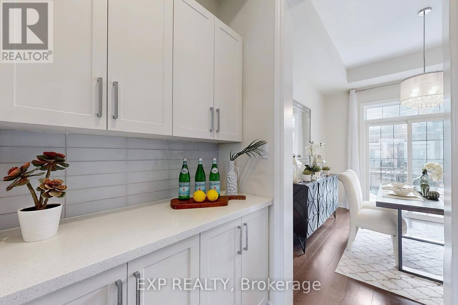 13 SEAGRAVE LANE Image 13