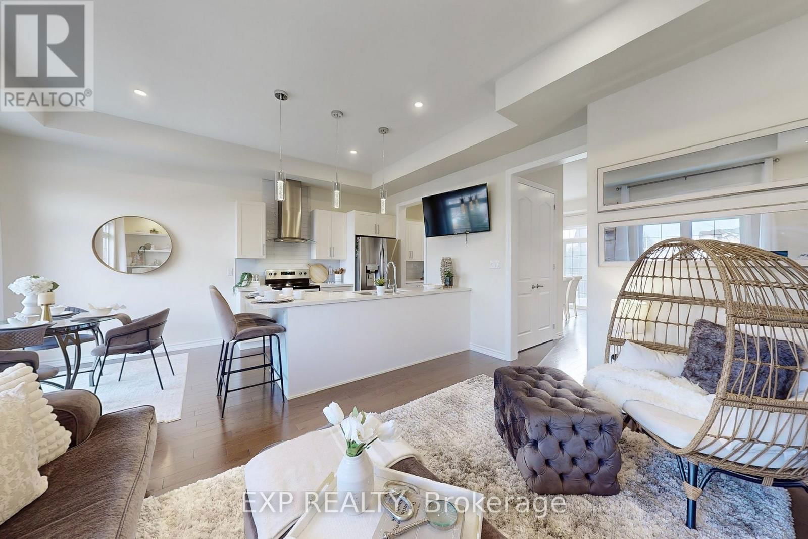 13 SEAGRAVE LANE Image 2