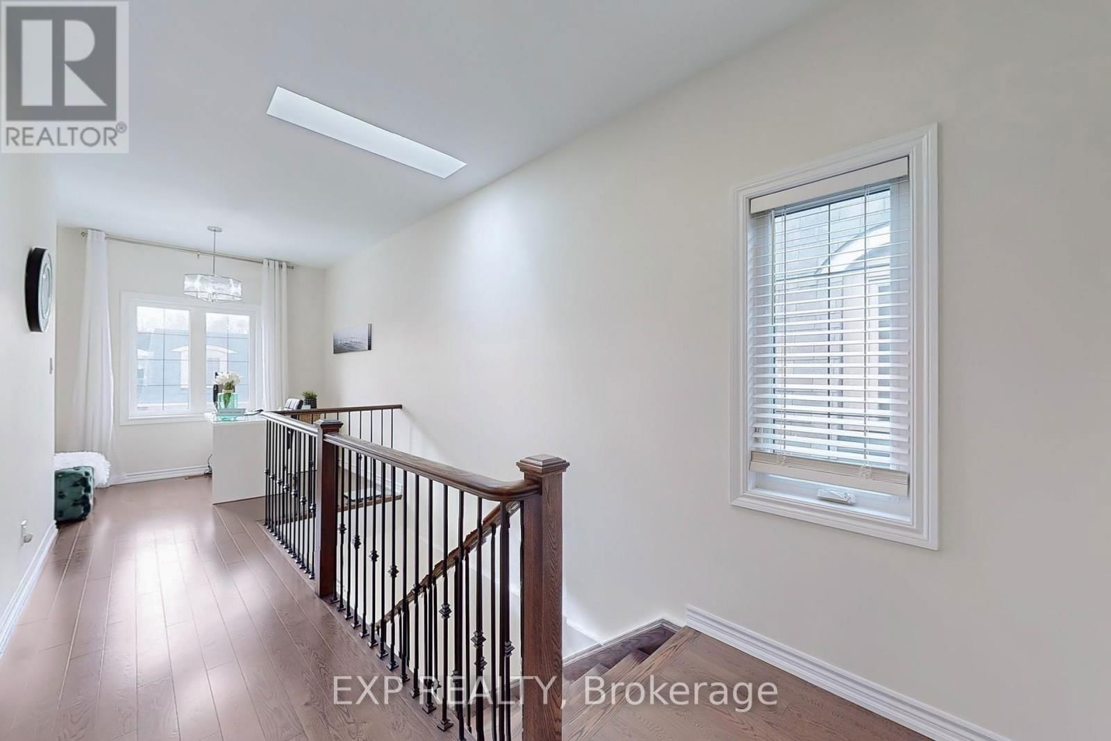 13 SEAGRAVE LANE Image 20