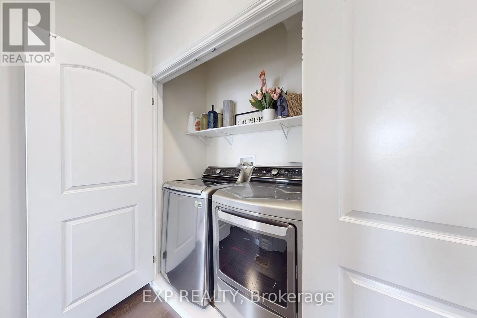 13 SEAGRAVE LANE Image 35