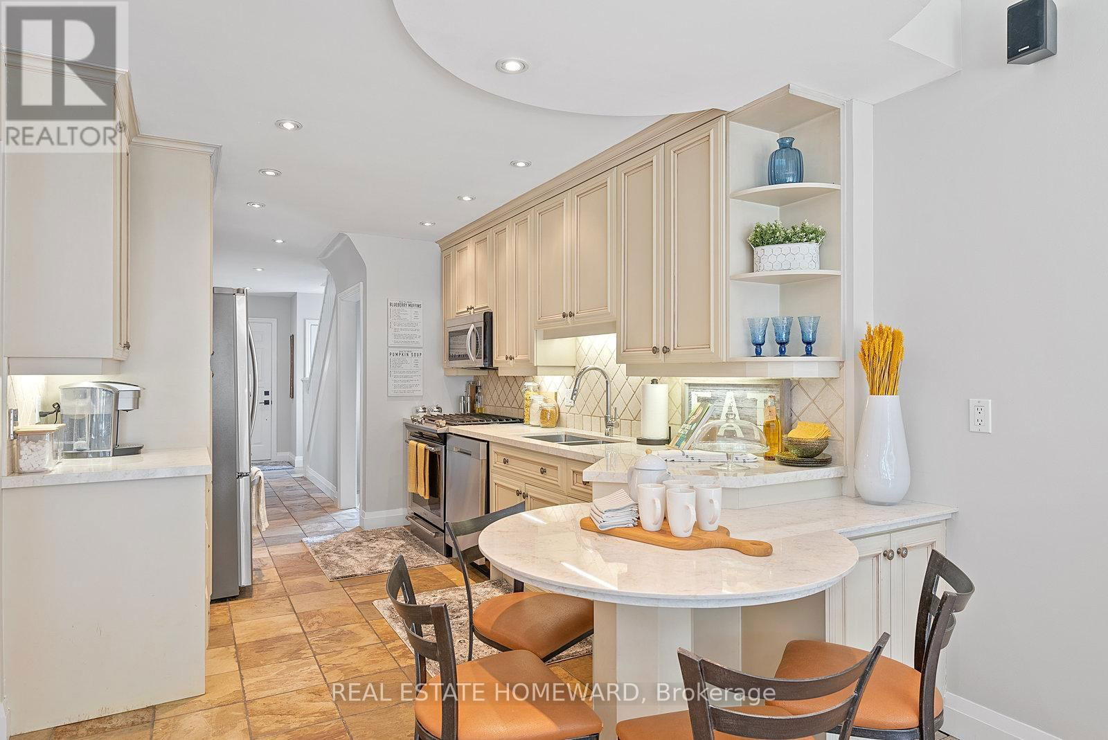 107 FOXRIDGE DRIVE Image 12