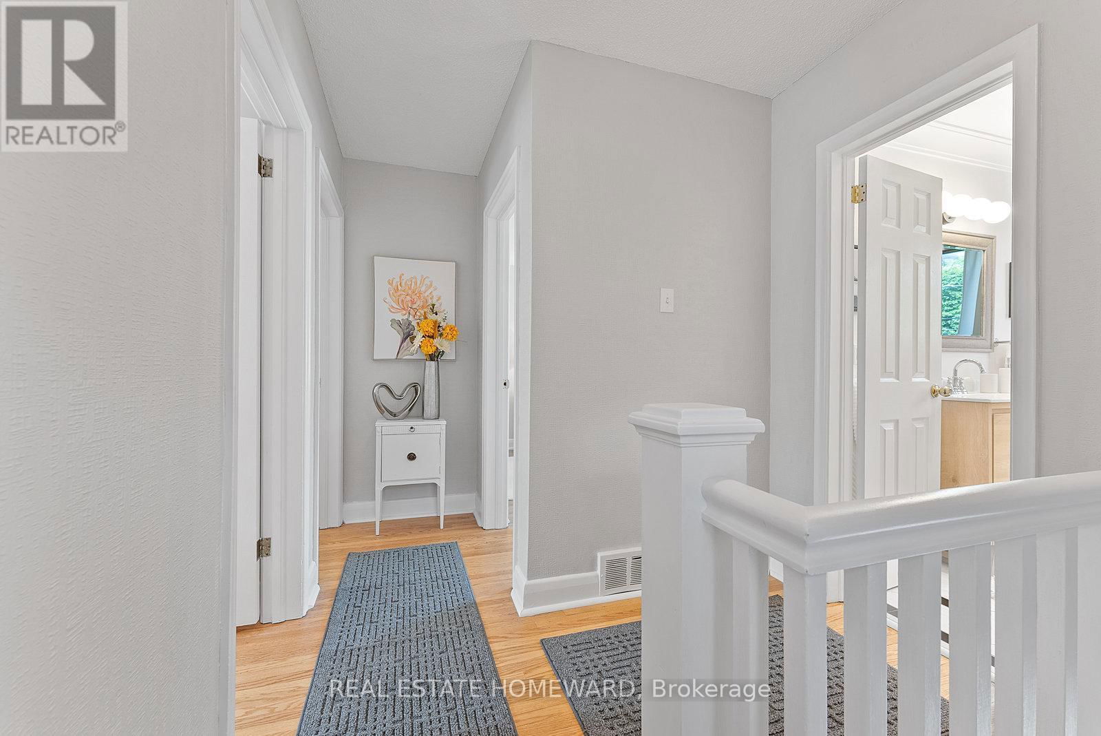 107 FOXRIDGE DRIVE Image 18