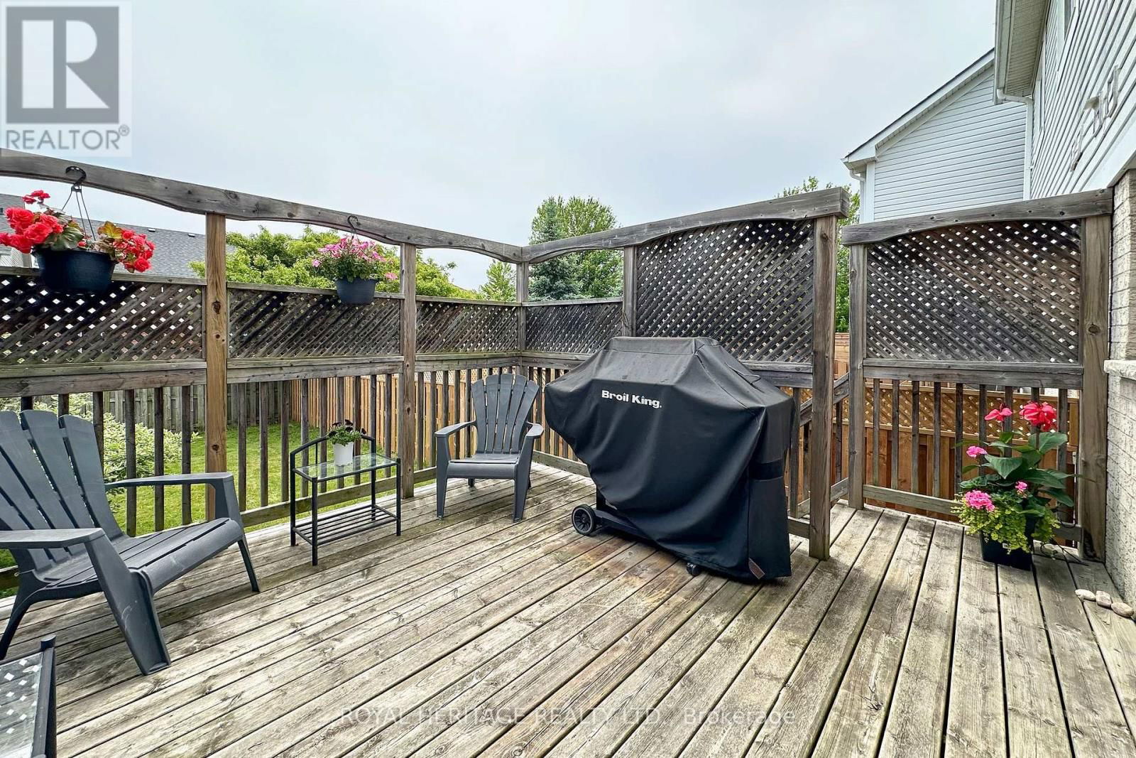 7 FAWCETT AVENUE Image 16