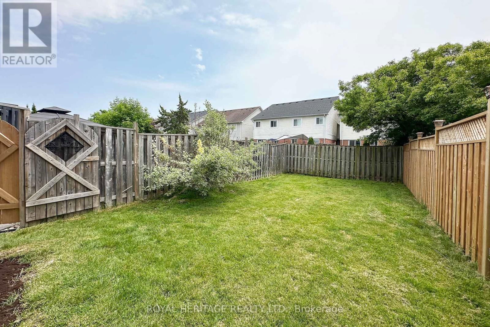 7 FAWCETT AVENUE Image 17