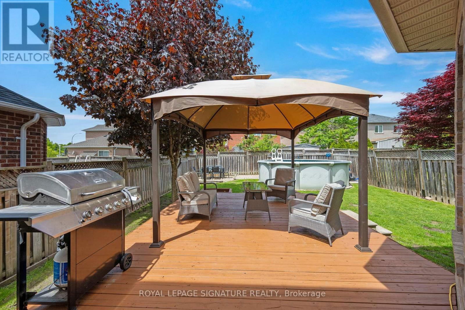 6 LUROSA CRESCENT Image 29