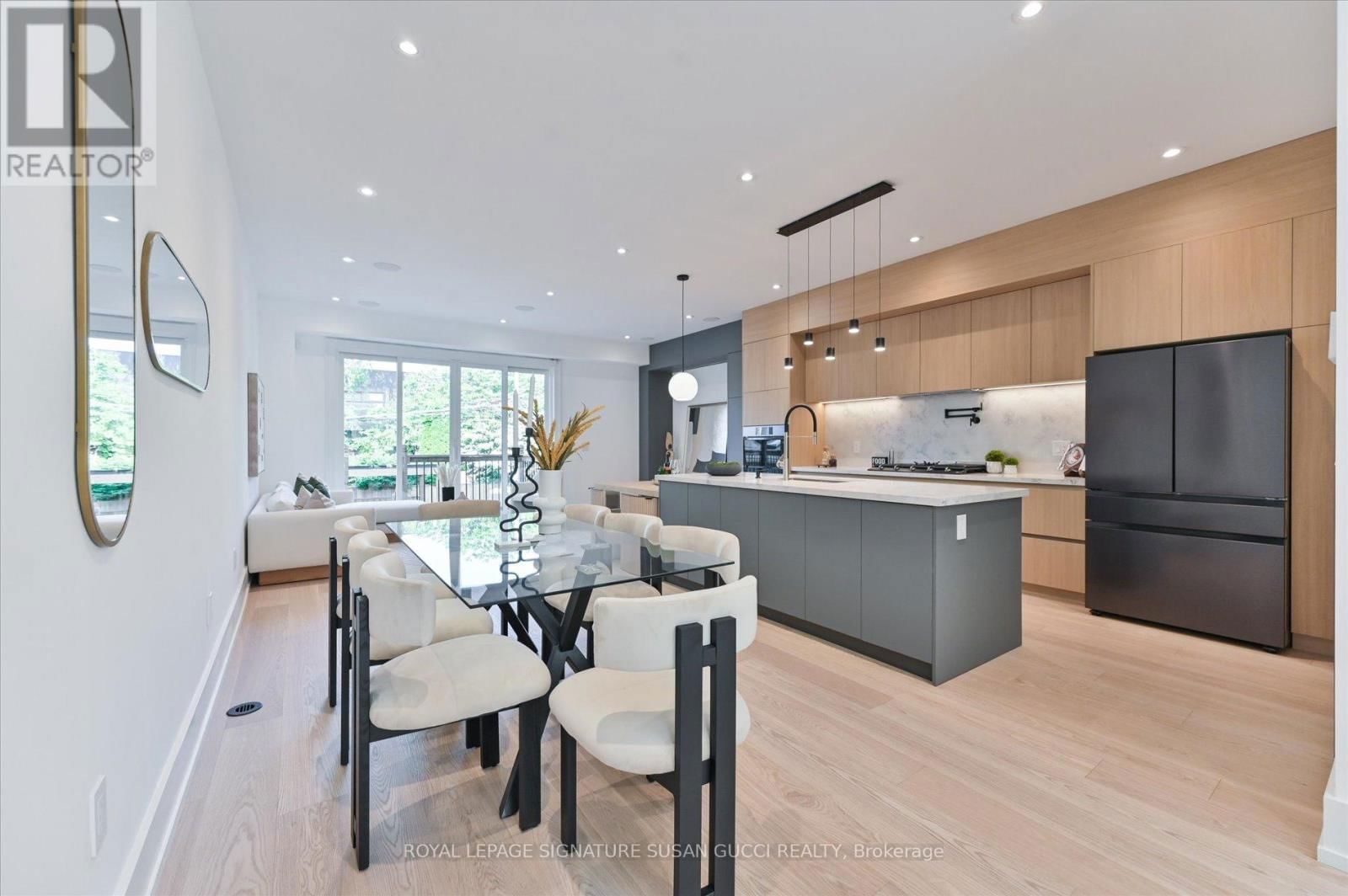 24 ELMSDALE ROAD Image 12