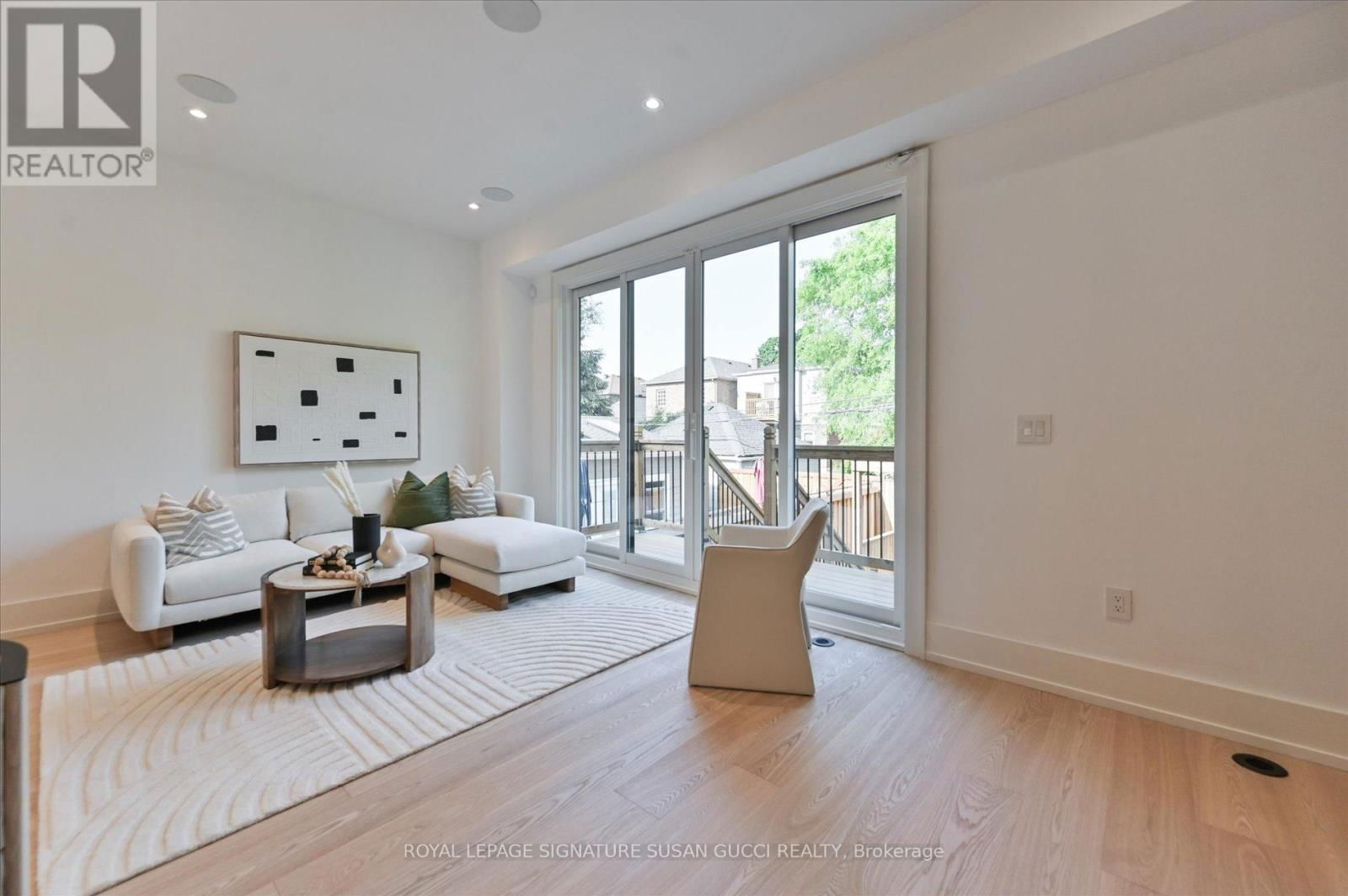 24 ELMSDALE ROAD Image 15