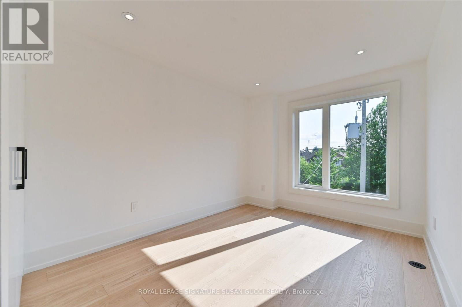 24 ELMSDALE ROAD Image 24