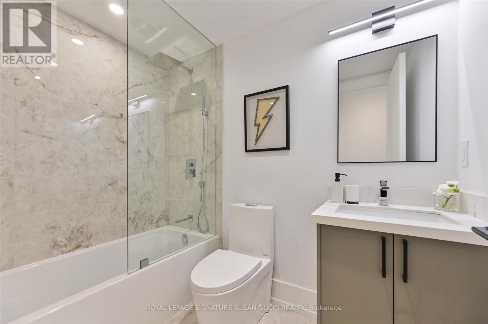 24 ELMSDALE ROAD Image 37