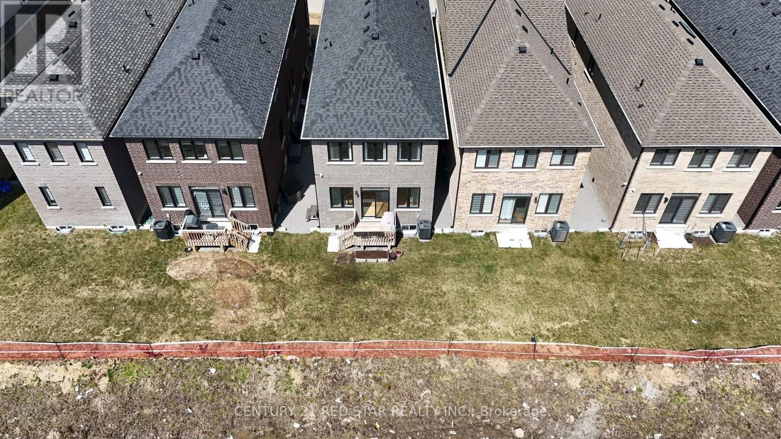 104 CLOSSON DRIVE Image 2