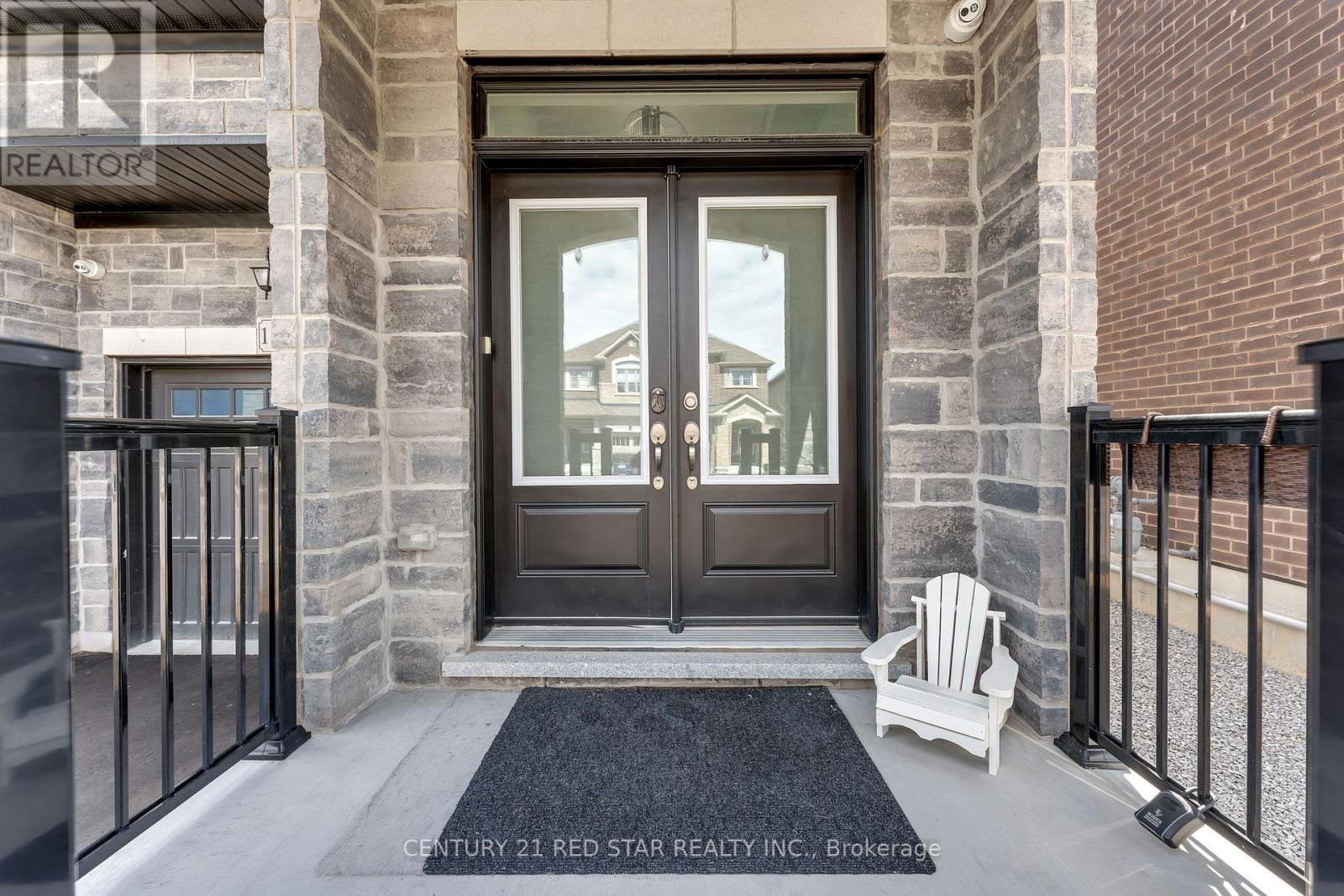 104 CLOSSON DRIVE Image 4