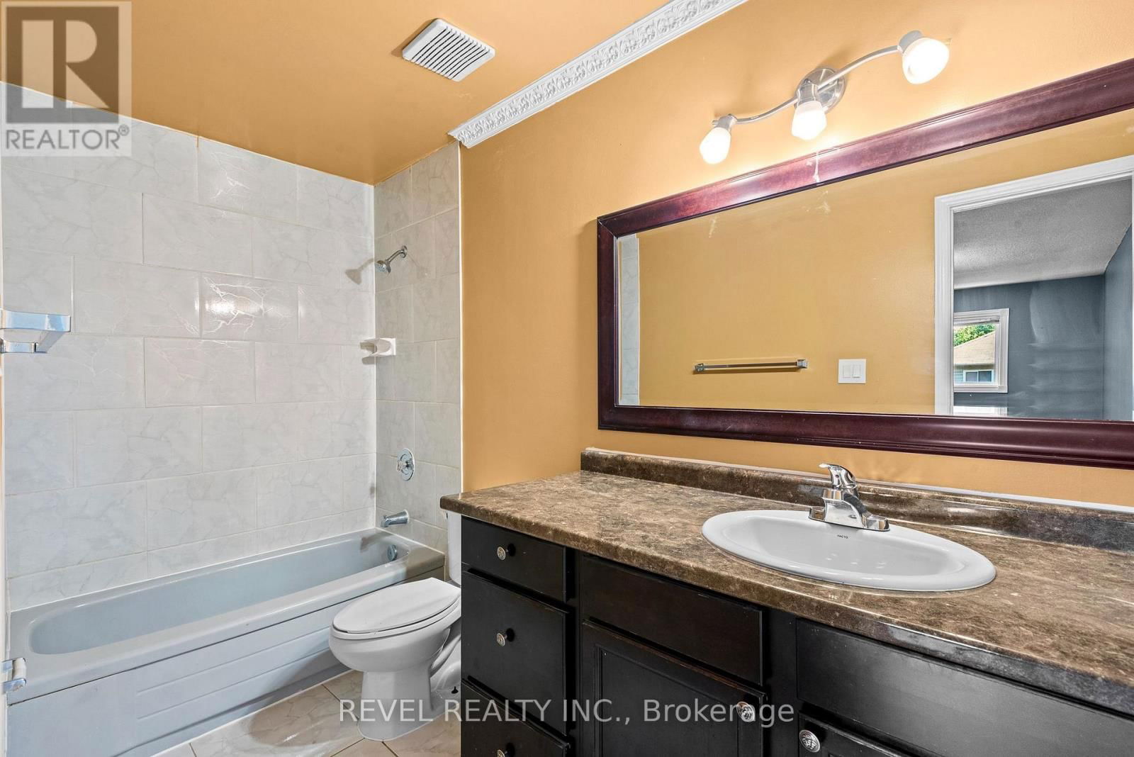 1005 SANDCLIFF DRIVE Image 23