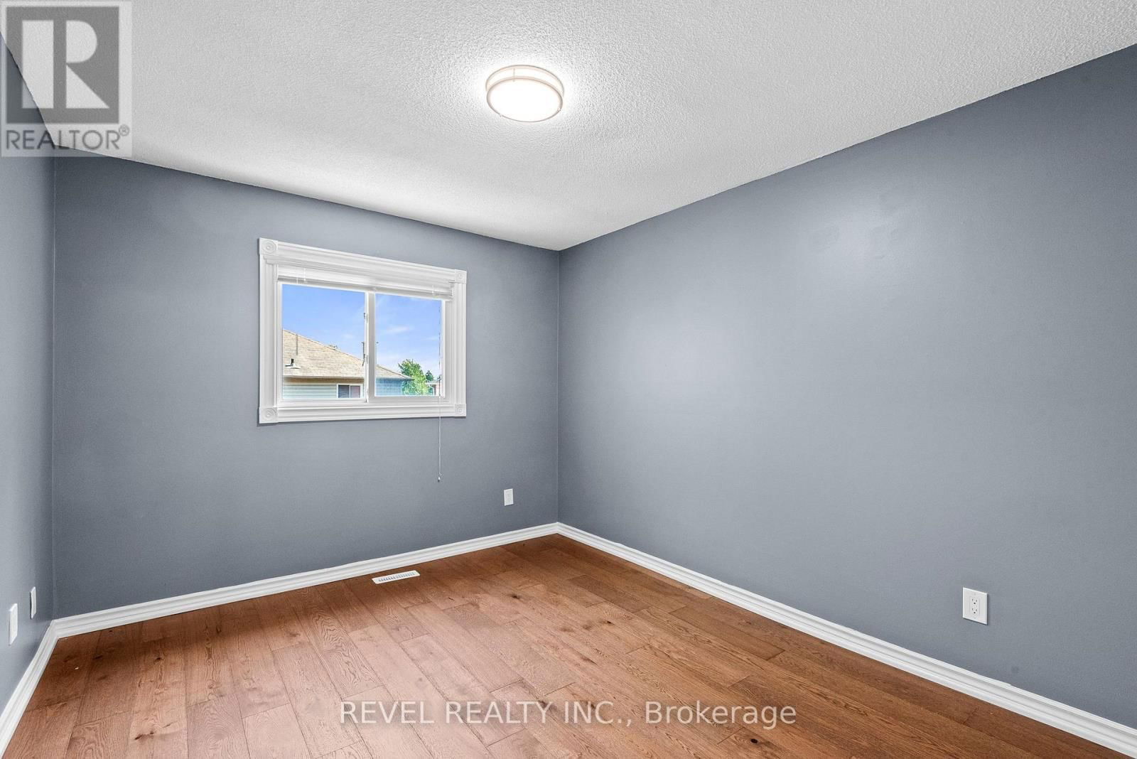 1005 SANDCLIFF DRIVE Image 28