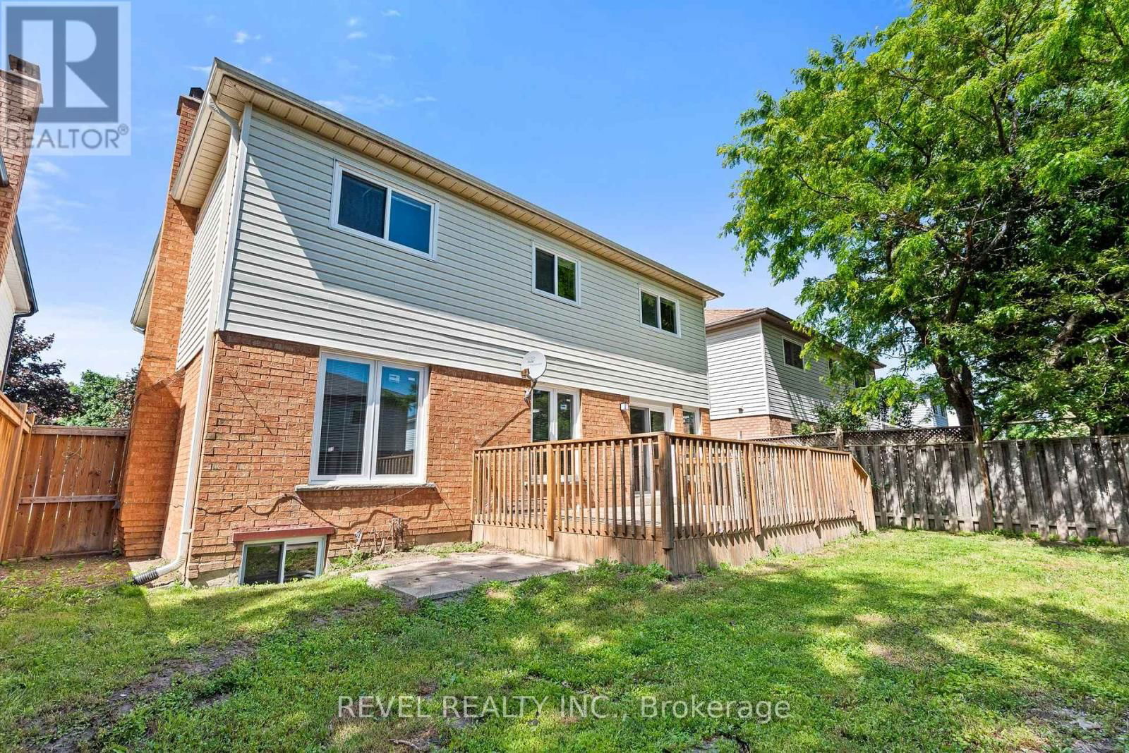 1005 SANDCLIFF DRIVE Image 40
