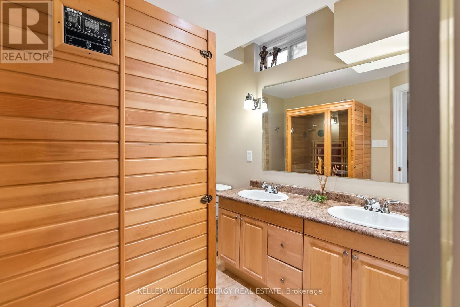 40 TORMINA BOULEVARD Image 29