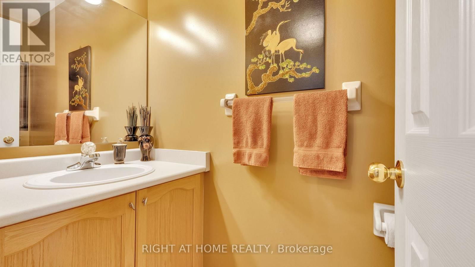 641 COLDSTREAM DRIVE Image 26
