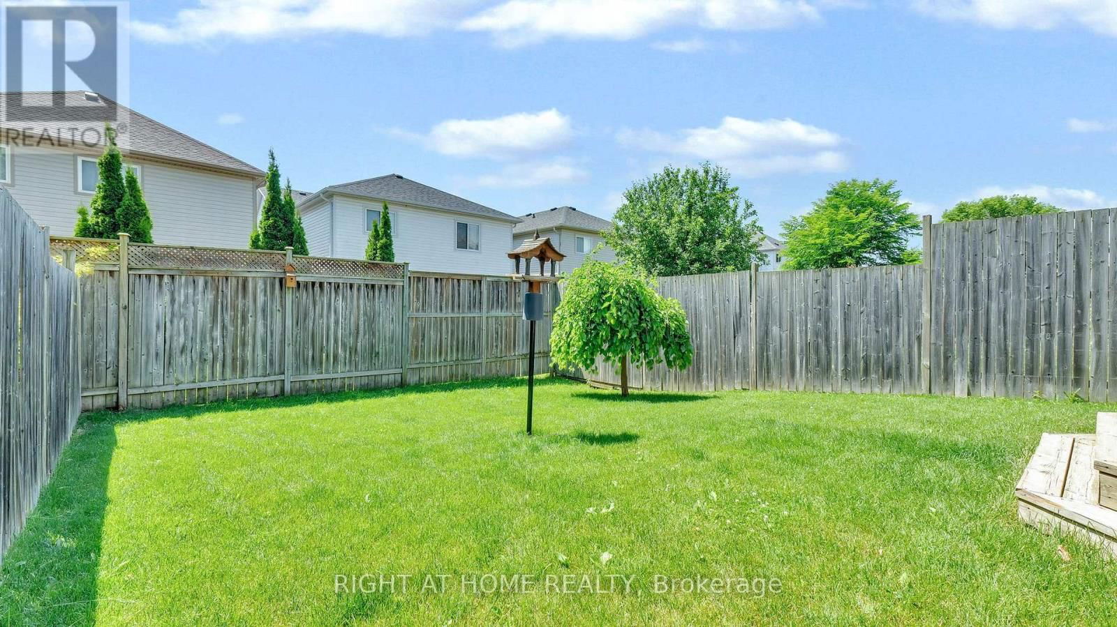 641 COLDSTREAM DRIVE Image 38