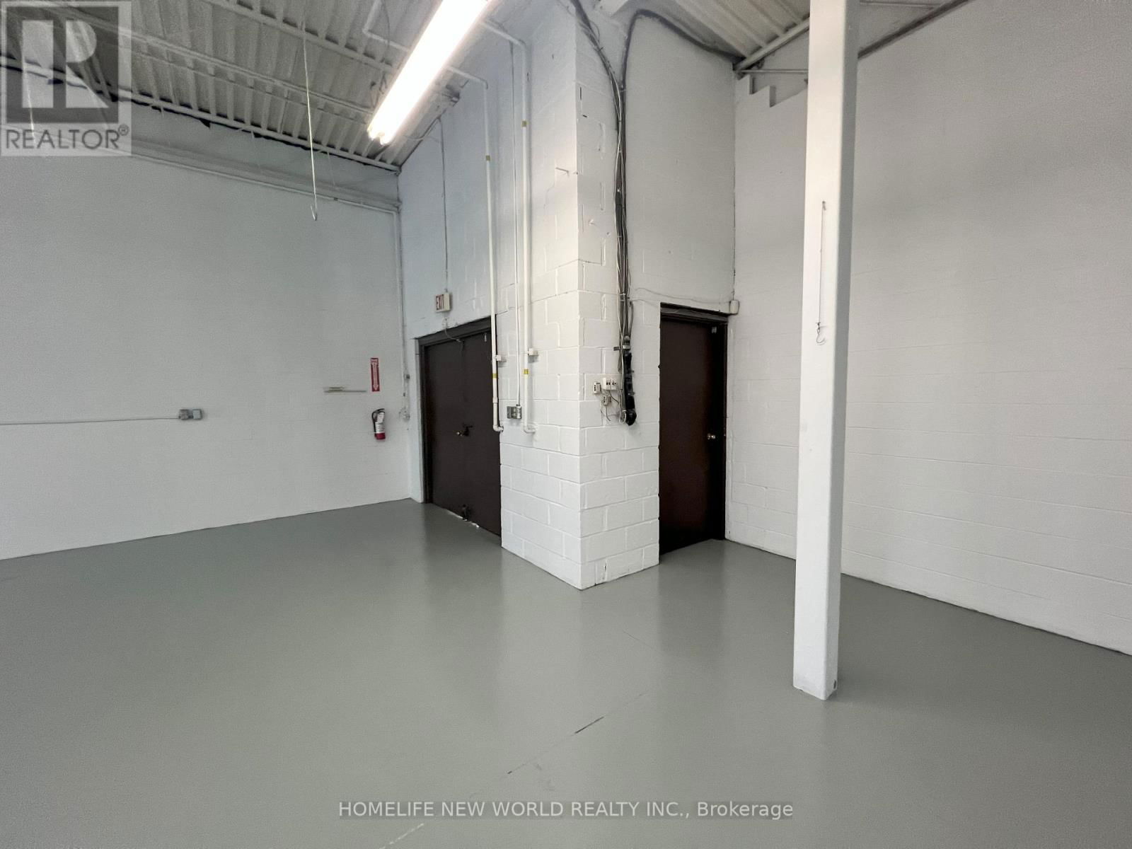 229-230 - 50 SILVER STAR BOULEVARD Image 3