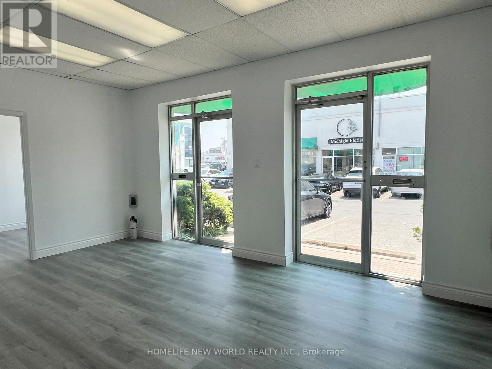 229-230 - 50 SILVER STAR BOULEVARD Image 5