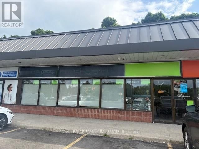 4 - 1200 ROSSLAND STREET EAST Image 2