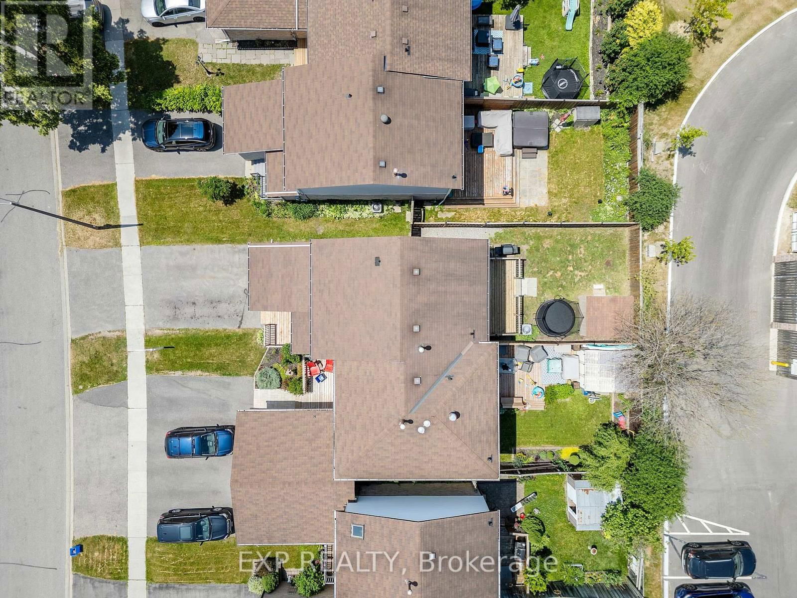 913 GENTRY CRESCENT Image 31
