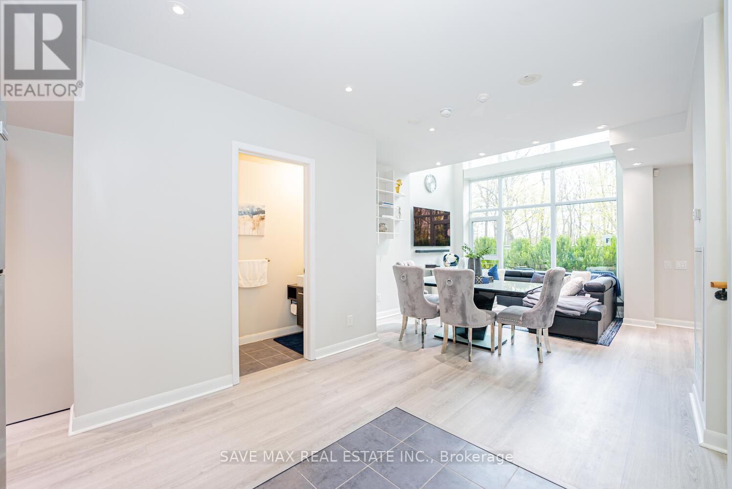 180 BOROUGH DRIVE Image 15