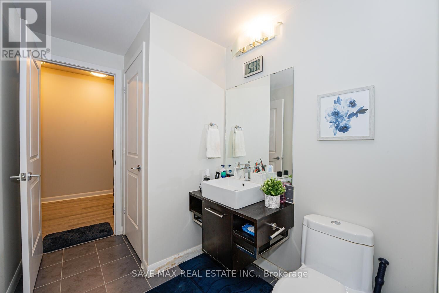 180 BOROUGH DRIVE Image 28