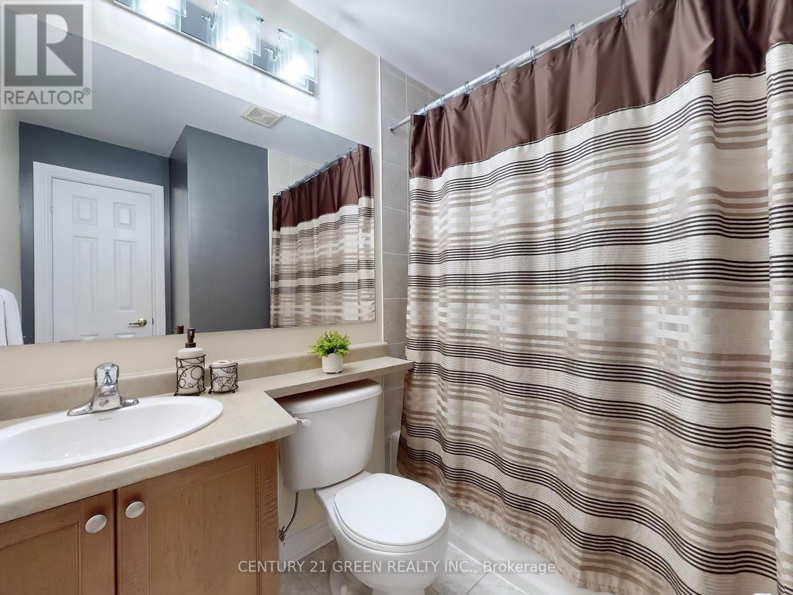 25 WICKER PARK WAY Image 18