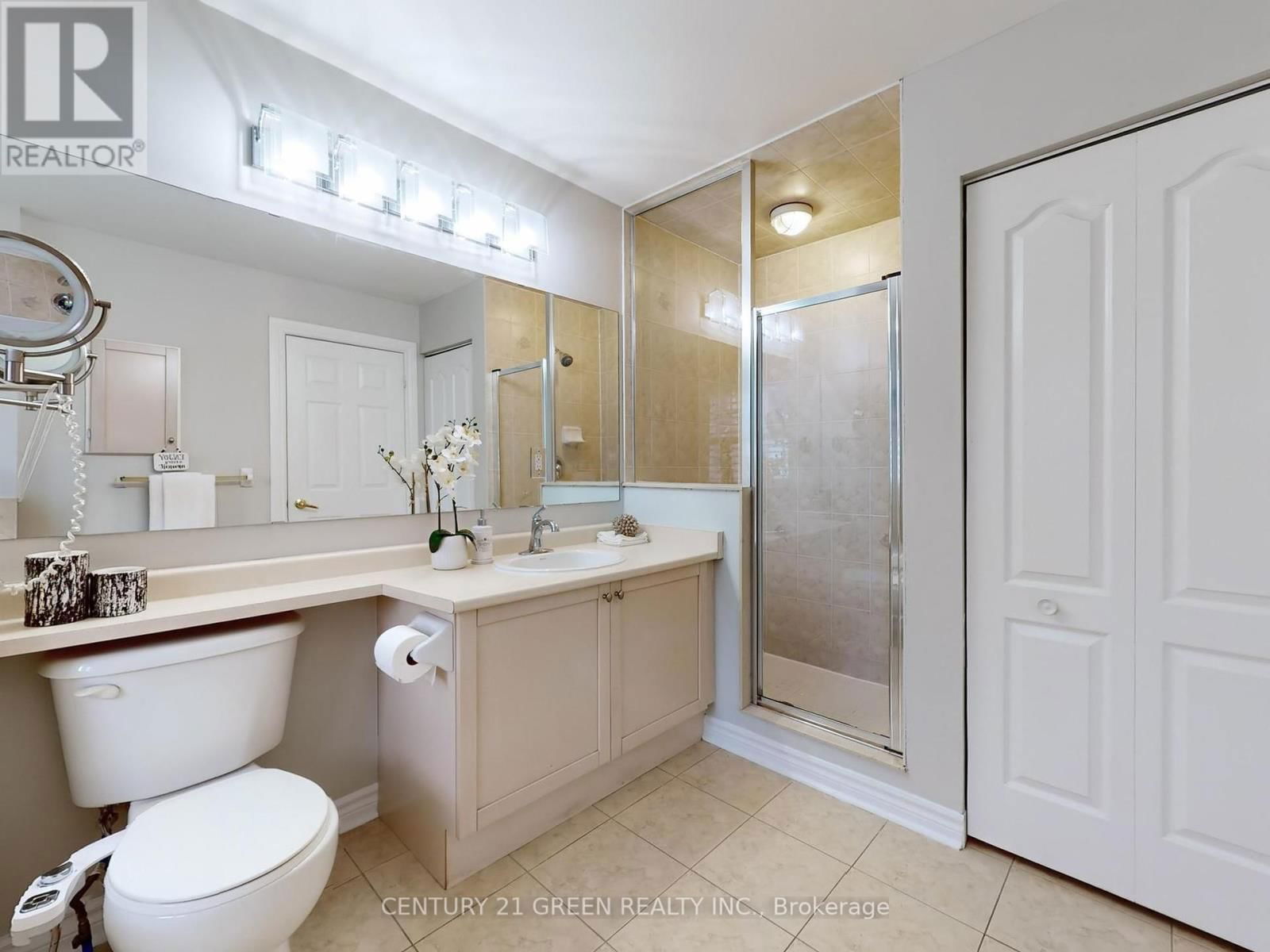 25 WICKER PARK WAY Image 37