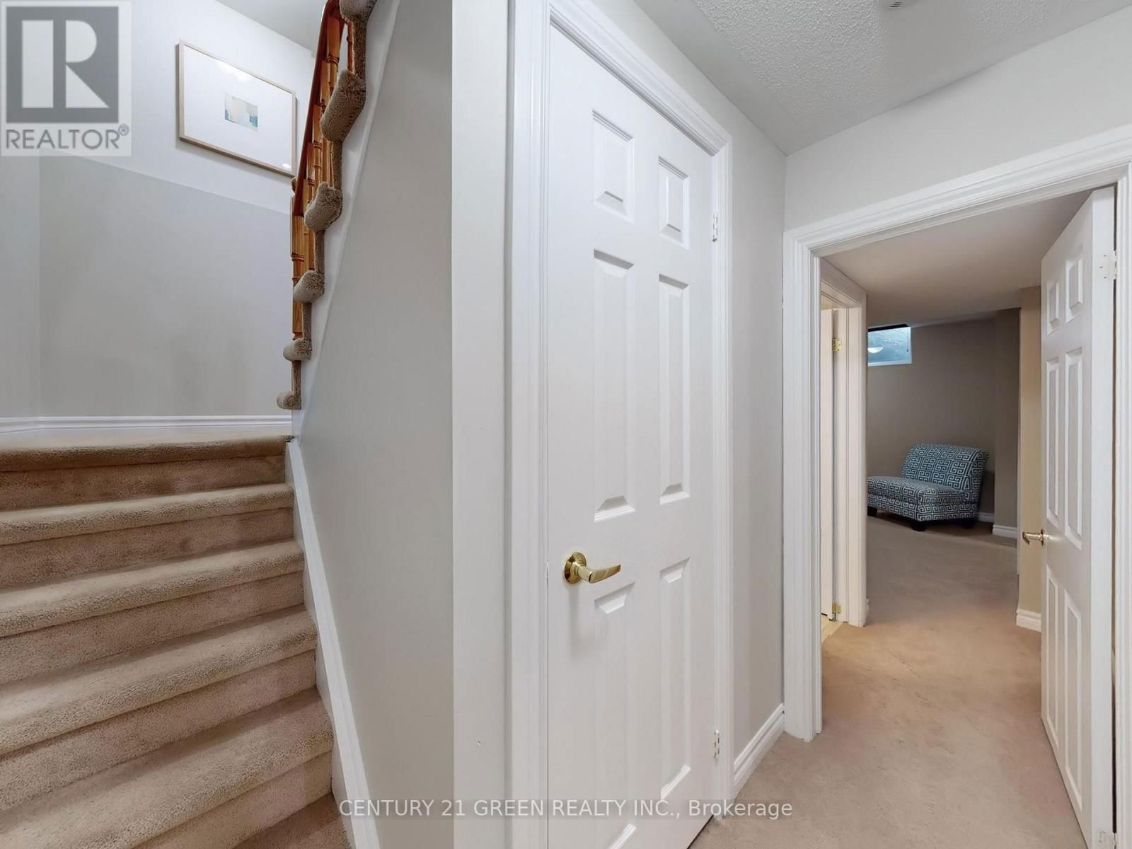 25 WICKER PARK WAY Image 39
