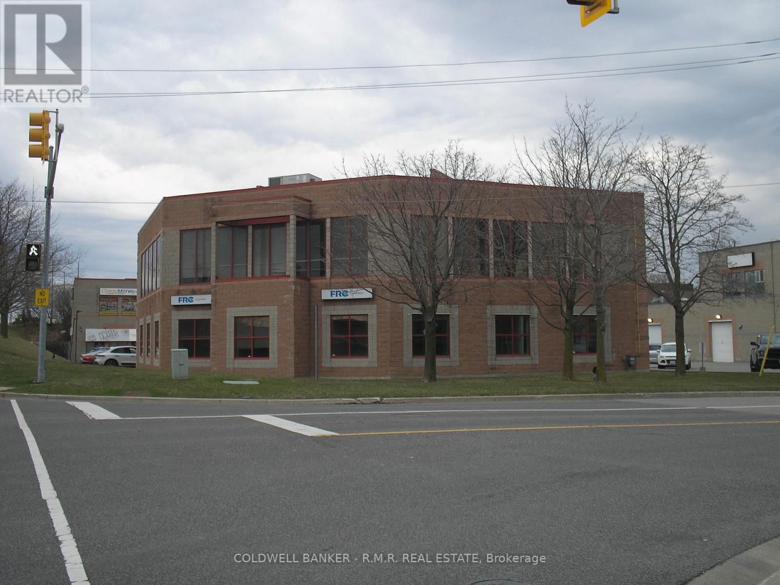 23A - 10 SUNRAY STREET WEST Image 2