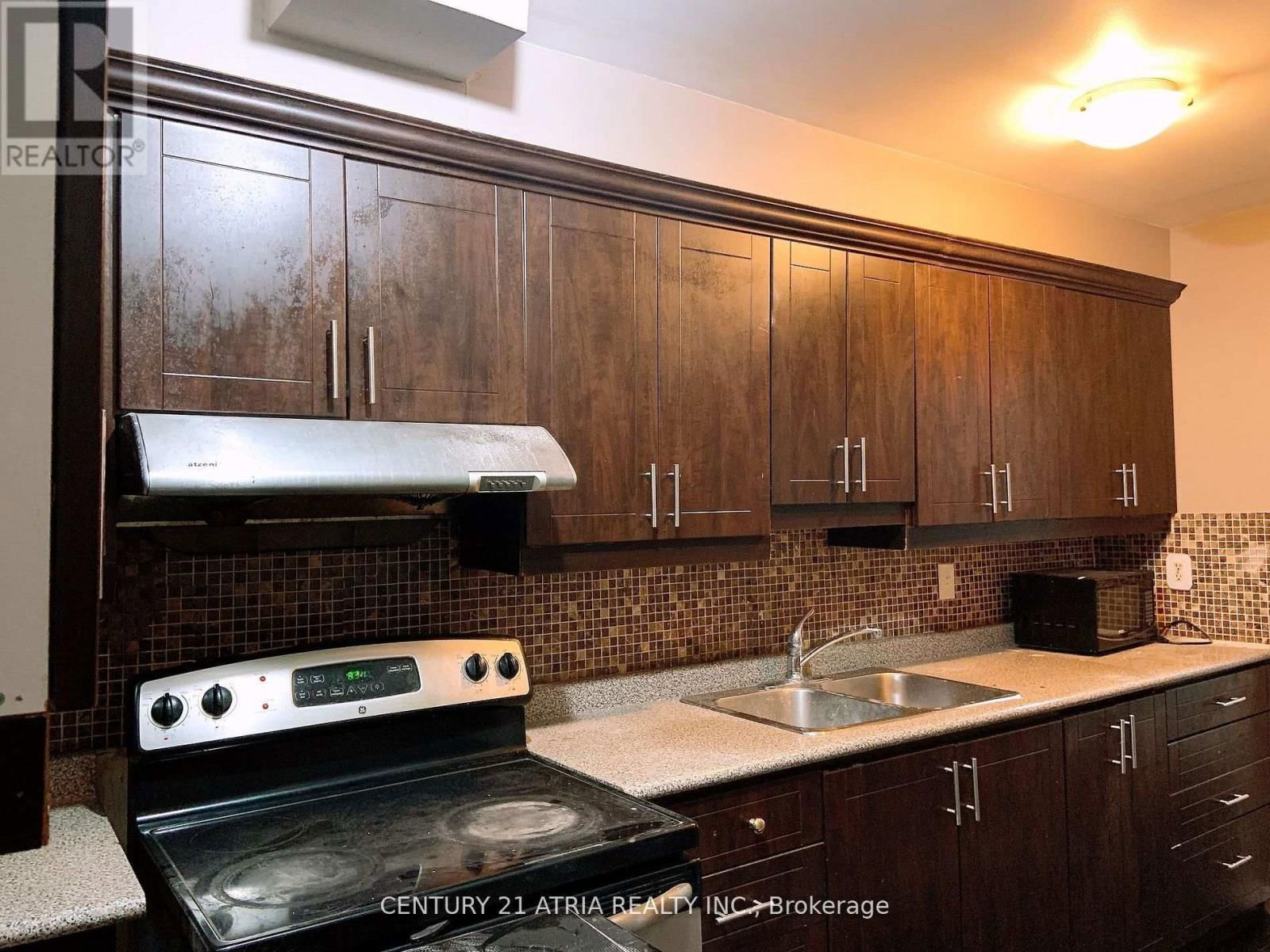 1063 - 100 MORNELLE COURT Image 12