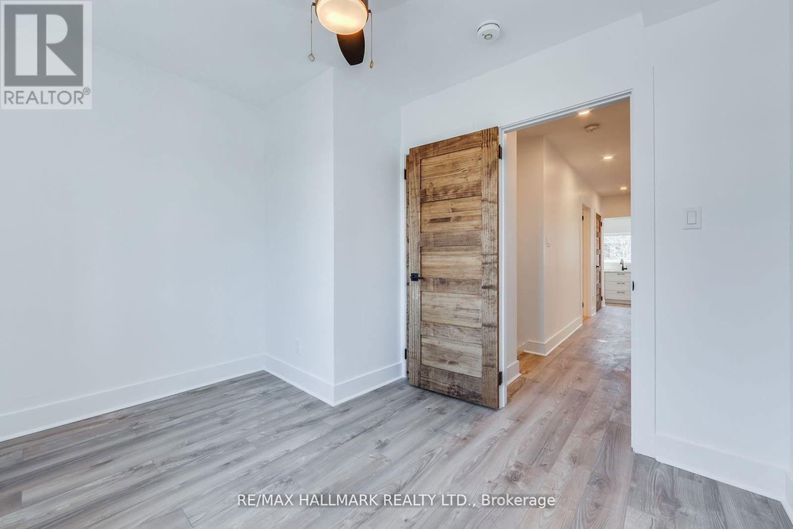 Upper - 327 KENILWORTH AVENUE Image 6