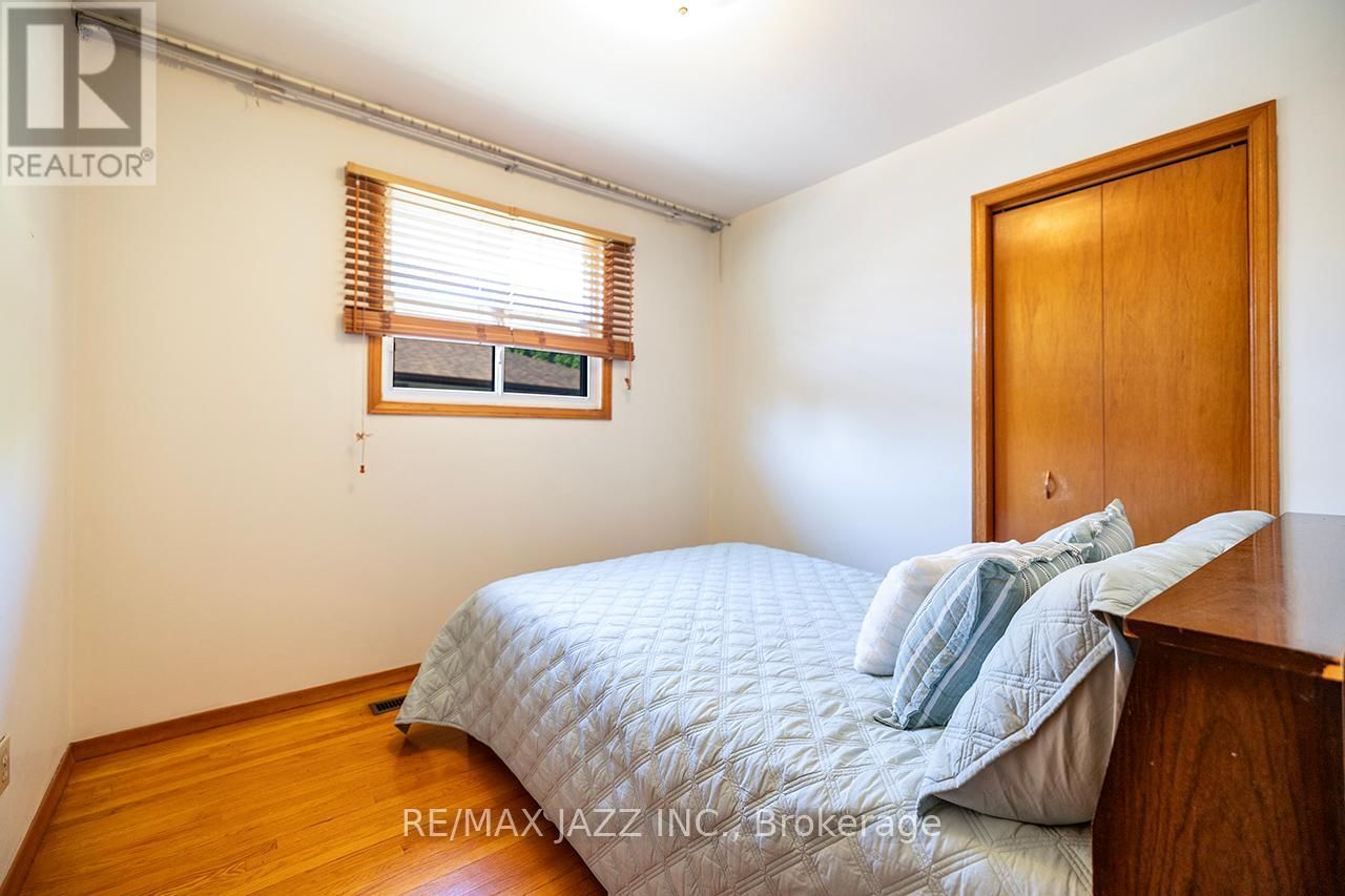 28 PILOT STREET Image 15