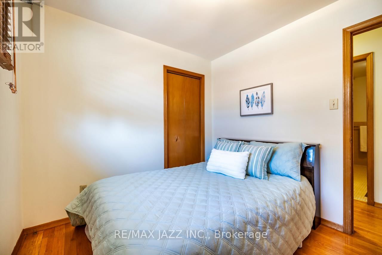 28 PILOT STREET Image 16