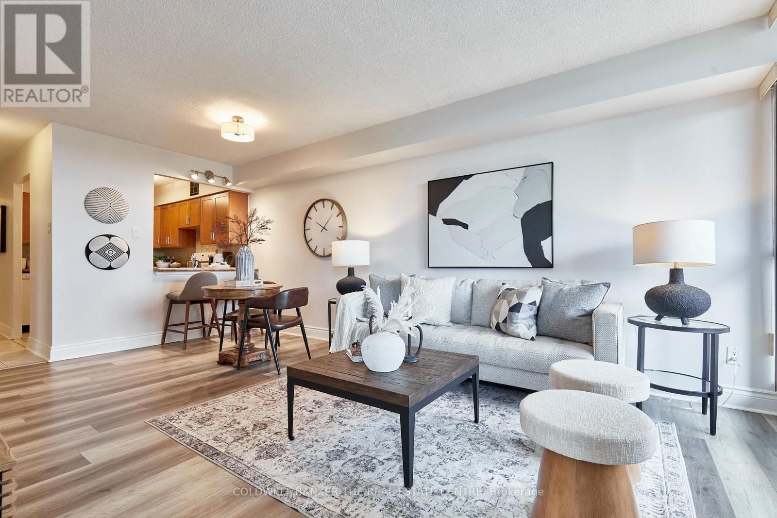 401 - 2 WESTNEY ROAD NORTH Image 11