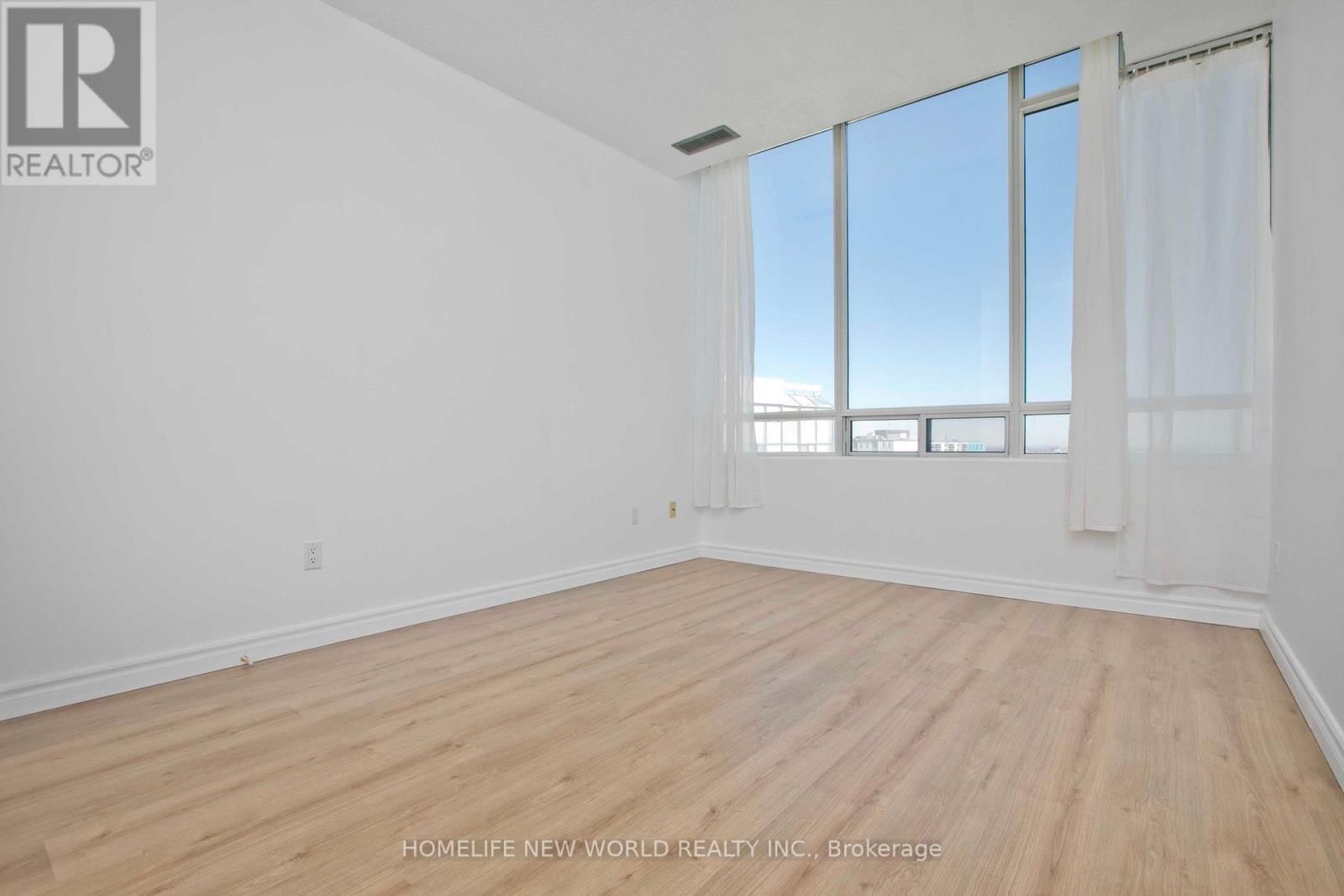 PH3 - 3050 ELLESMERE ROAD Image 15