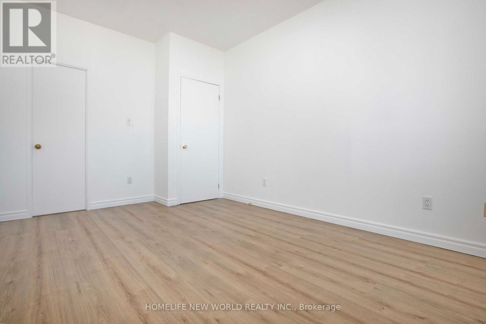 PH3 - 3050 ELLESMERE ROAD Image 16